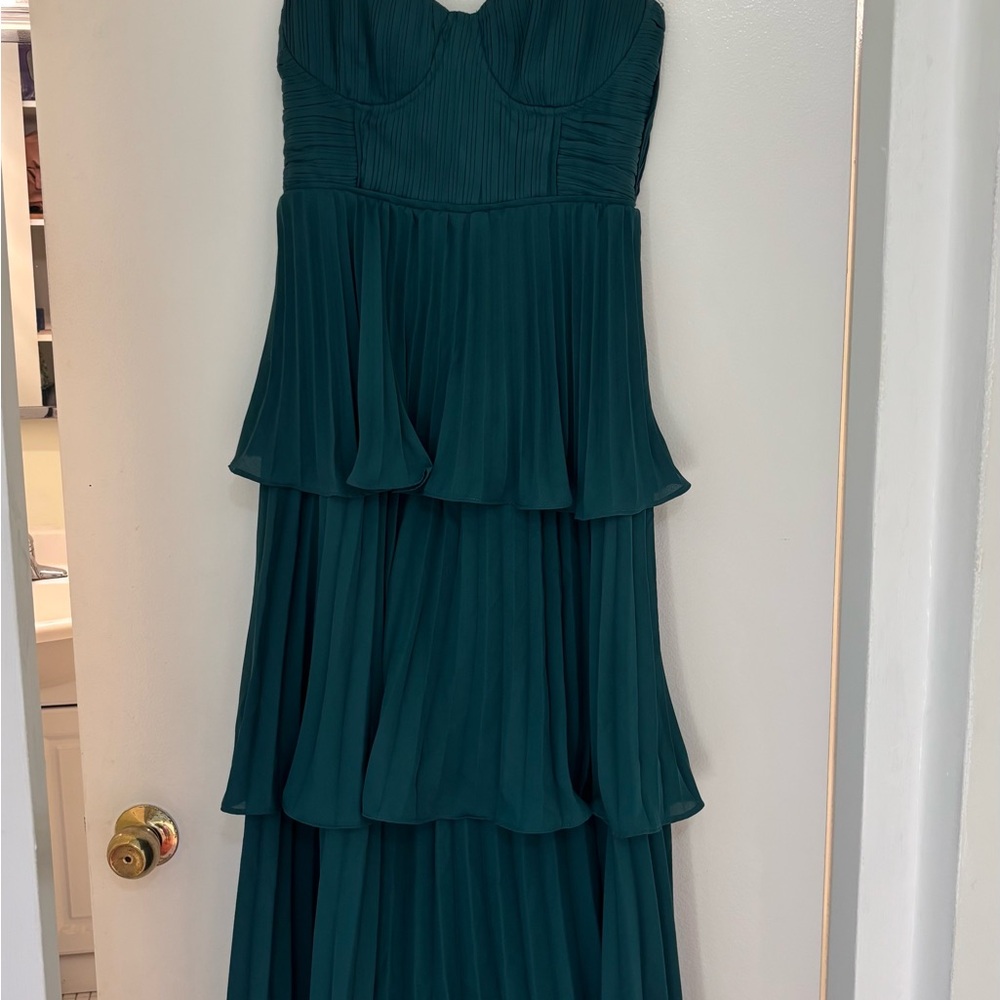 Lulu's Emerald Tiered Dress